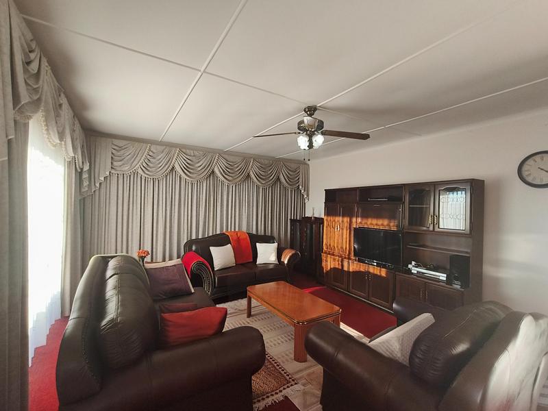 5 Bedroom Property for Sale in Sidwadwa Eastern Cape